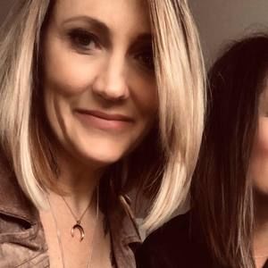 Meet your Posher, Naomi